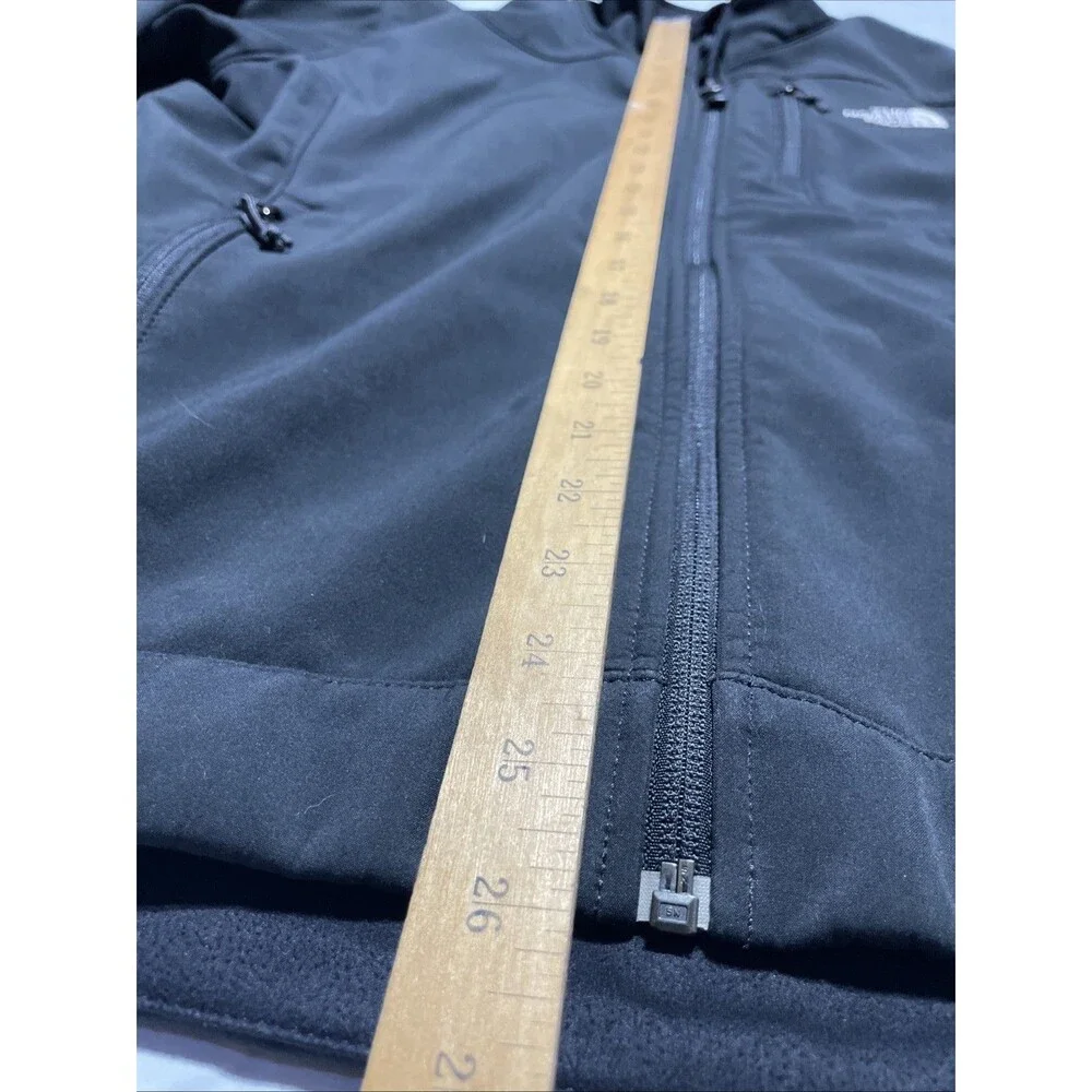 The North Face TNF Apex Jacket Mens Medium Black Softshell Full Zip Fleece Lined